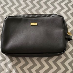 Makeup bag